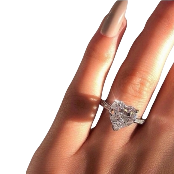 Cubic Zirconia Heart Ring - Picture 1 of 4